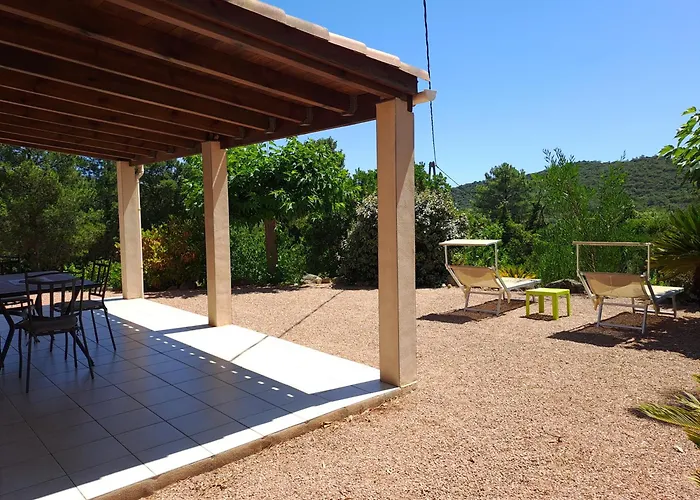 Avec Piscine Hors Sol A 10mn De La Prázdninový dům *