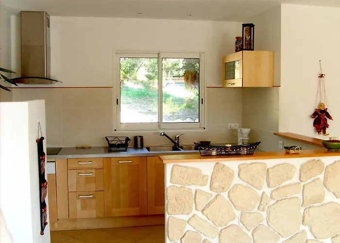 Avec Piscine Hors Sol A 10mn De La *