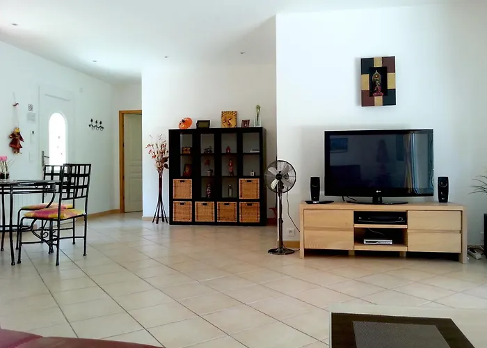 Avec Piscine Hors Sol A 10mn De La