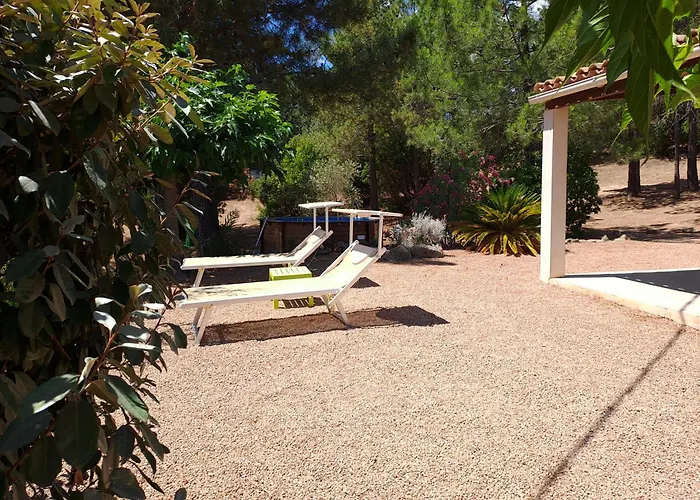 Vakantiehuis Avec Piscine Hors Sol A 10mn De La Lecci